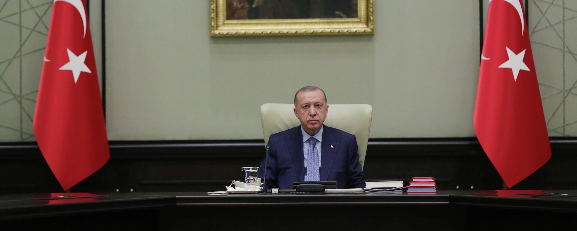 Turkish President Tayyip Erdogan heads a cabinet meeting in Ankara, Turkey, October 25, 2021 - Sputnik International, 1920, 25.10.2021