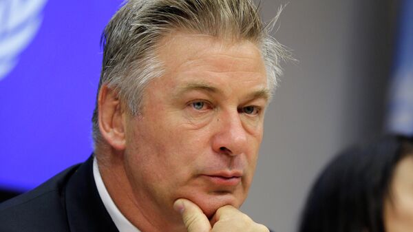 In this Sept. 21, 2015 file photo, actor Alec Baldwin attends a news conference at United Nations headquarters. - Sputnik International