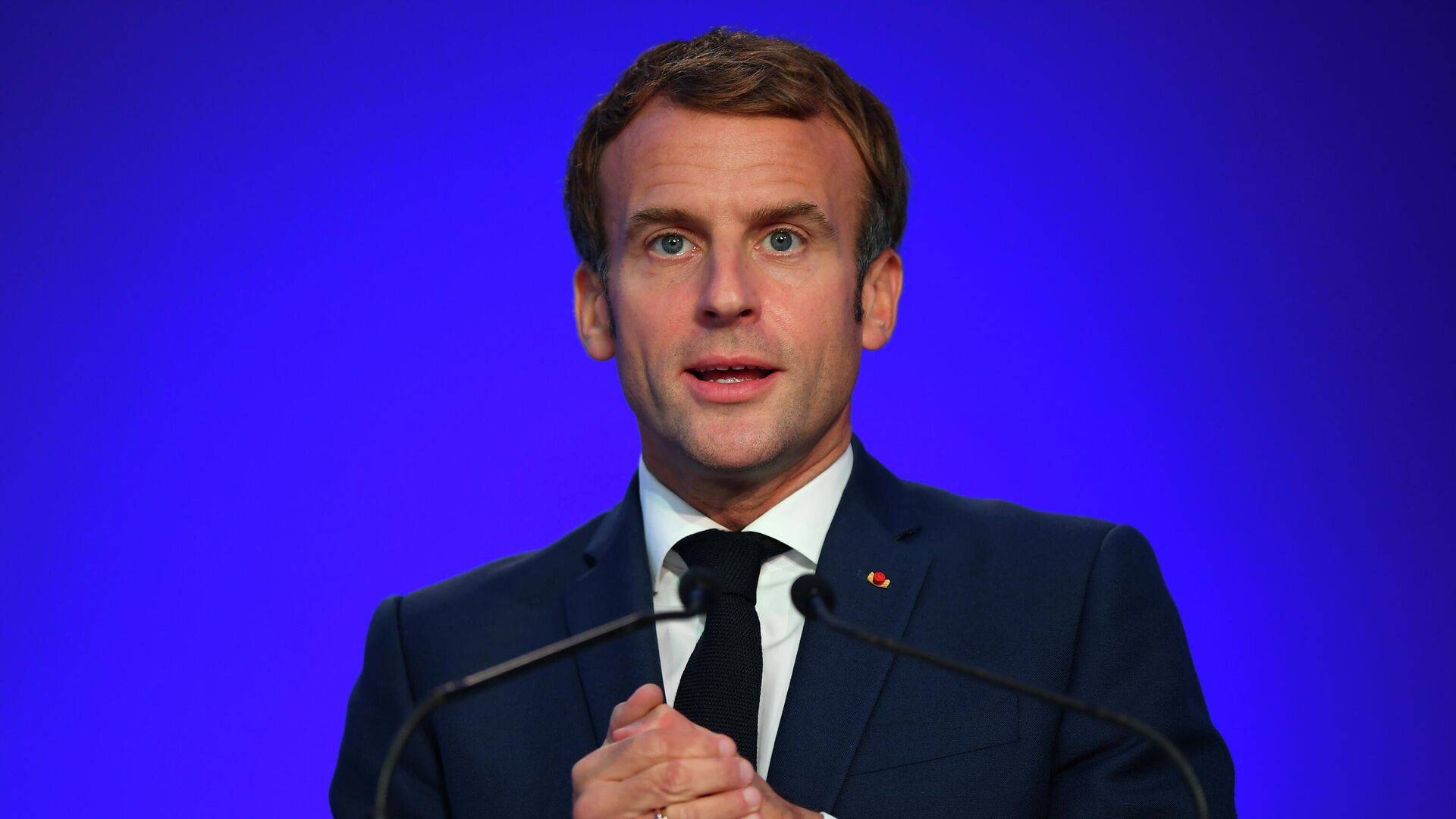 France's President Emmanuel Macron presents his national statement as a part of the World Leaders' Summit at the UN Climate Change Conference (COP26) in Glasgow, Scotland, Britain November 1, 2021 - Sputnik International, 1920, 12.11.2021