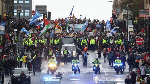 People take part in a protest during the UN Climate Change Conference (COP26), in Glasgow, Scotland, Britain, November 6, 2021. - Sputnik International