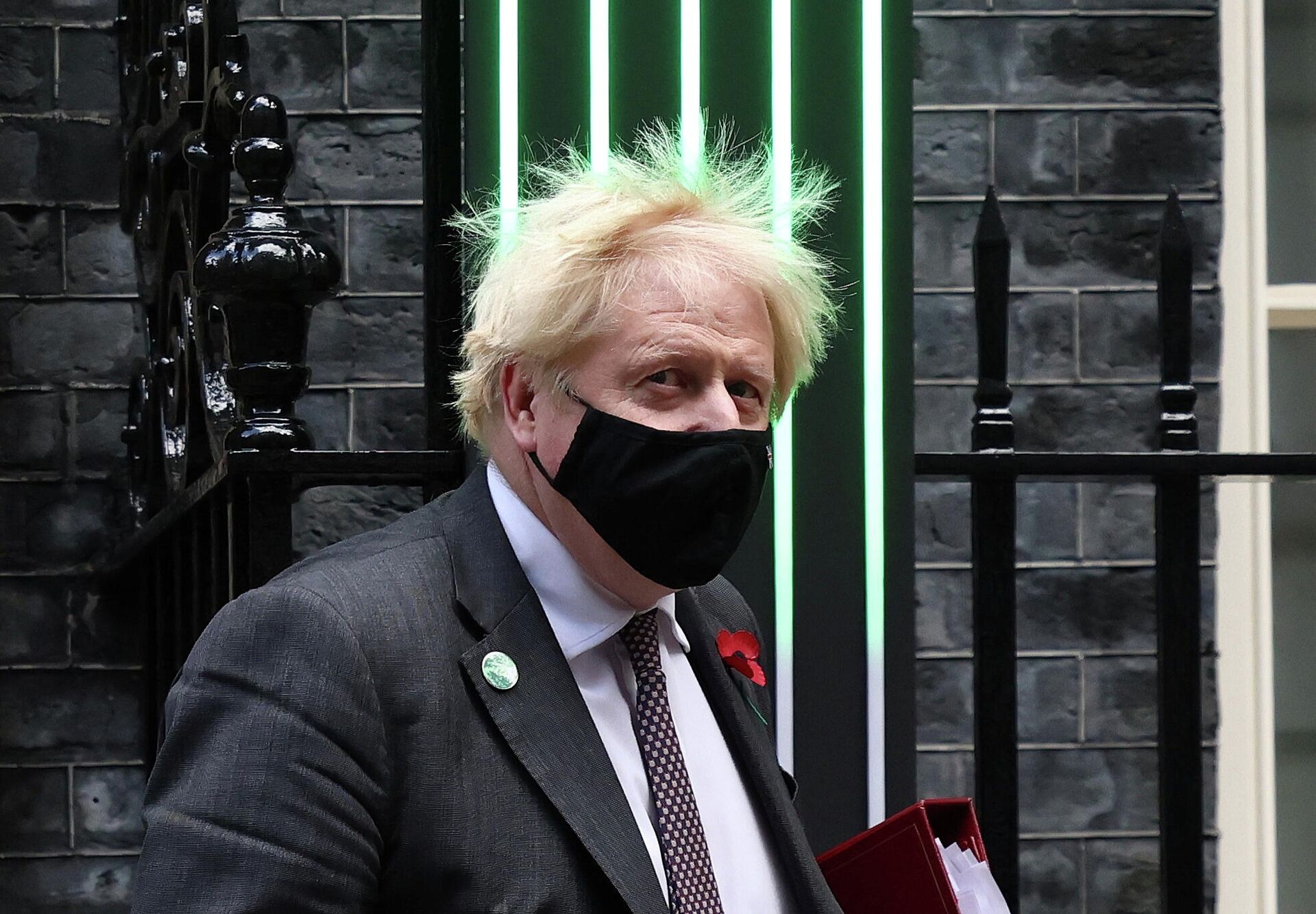 British Prime Minister Boris Johnson leaves 10 Downing Street in London - Sputnik International, 1920, 24.11.2021