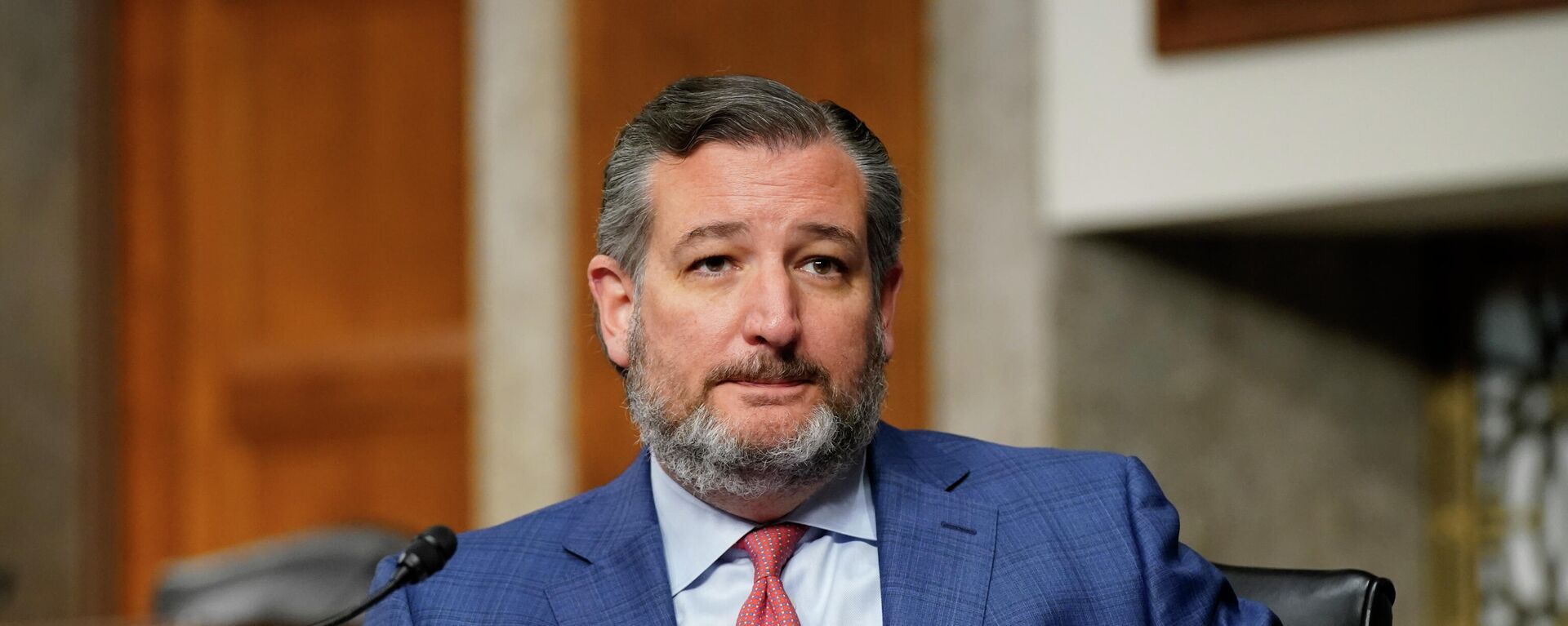 Sen. Ted Cruz, R-Texas, attends a hearing to examine the nomination of Nicholas Burns to U.S. Ambassador to China during a Senate Foreign Relations Committee on Capitol Hill in Washington, Wednesday, Oct. 20, 2021.  - Sputnik International, 1920, 23.02.2022