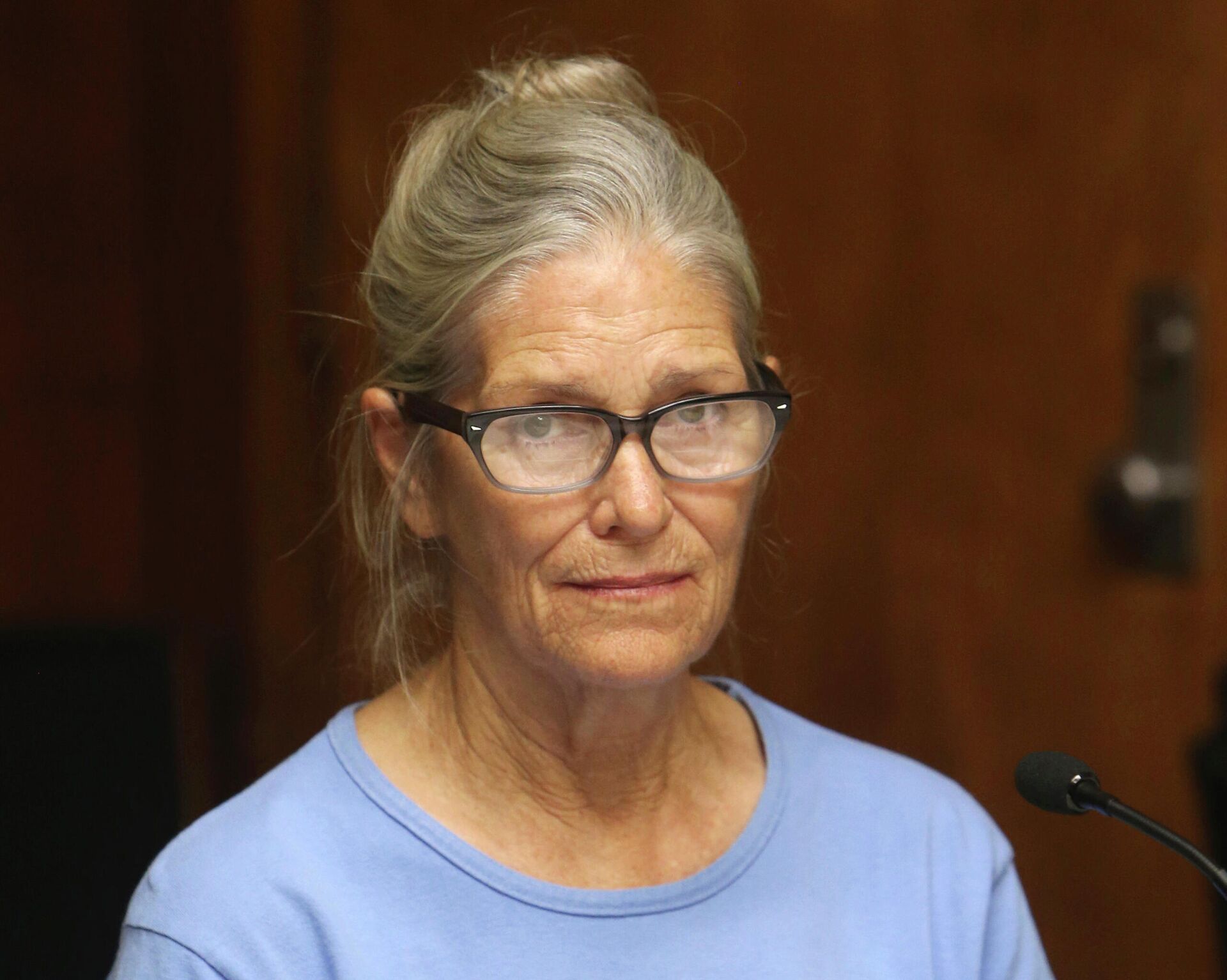 FILE - Leslie Van Houten attends her parole hearing at the California Institution for Women in Corona, Calif., Sept. 6, 2017 - Sputnik International, 1920, 10.11.2021
