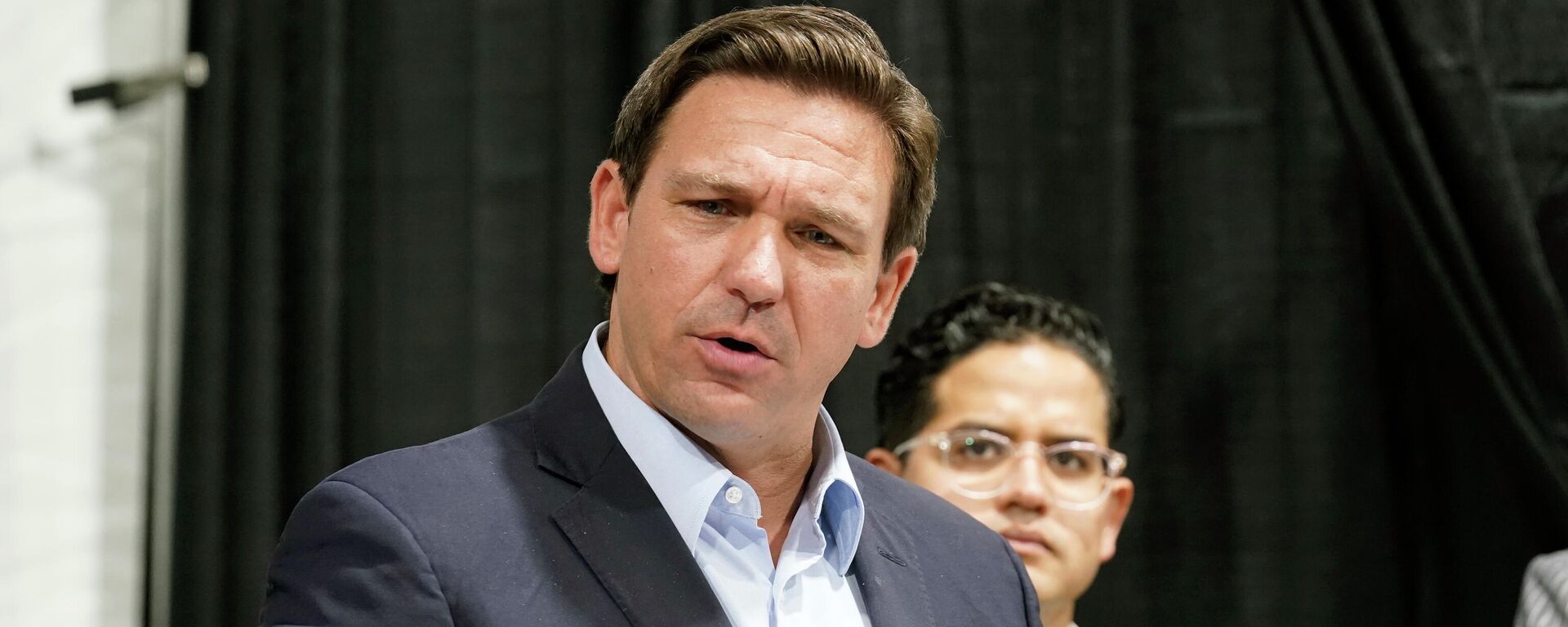  In this Wednesday, Aug. 18, 2021 file photo, Florida Governor Ron DeSantis speaks at the opening of a monoclonal antibody site in Pembroke Pines, Fla.  - Sputnik International, 1920, 14.04.2022