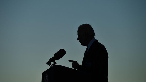 US President Joe Biden speaks during a visit at the Port of Baltimore in Baltimore, Maryland on November 10, 2021 - Sputnik International