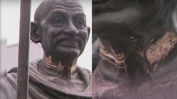  
Gandhi Statue Vandalised in Australia - Sputnik International