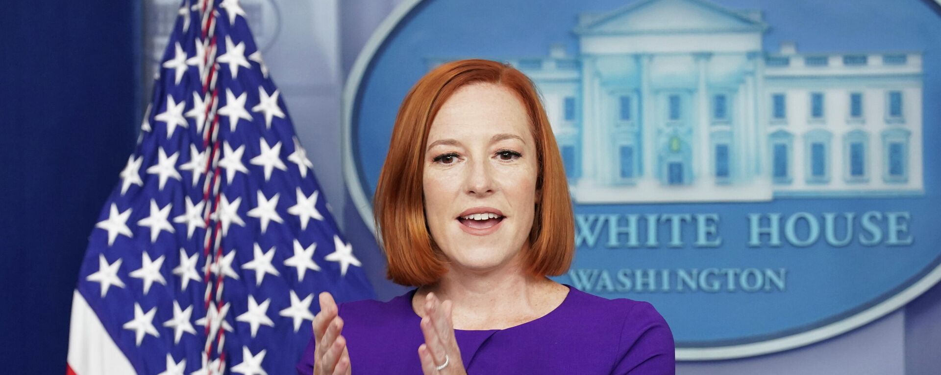 White House Press Secretary Jen Psaki, on her first day back after testing positive for COVID-19, speaks during a press briefing at the White House in Washington, U.S., November 12, 2021 - Sputnik International, 1920, 18.11.2021