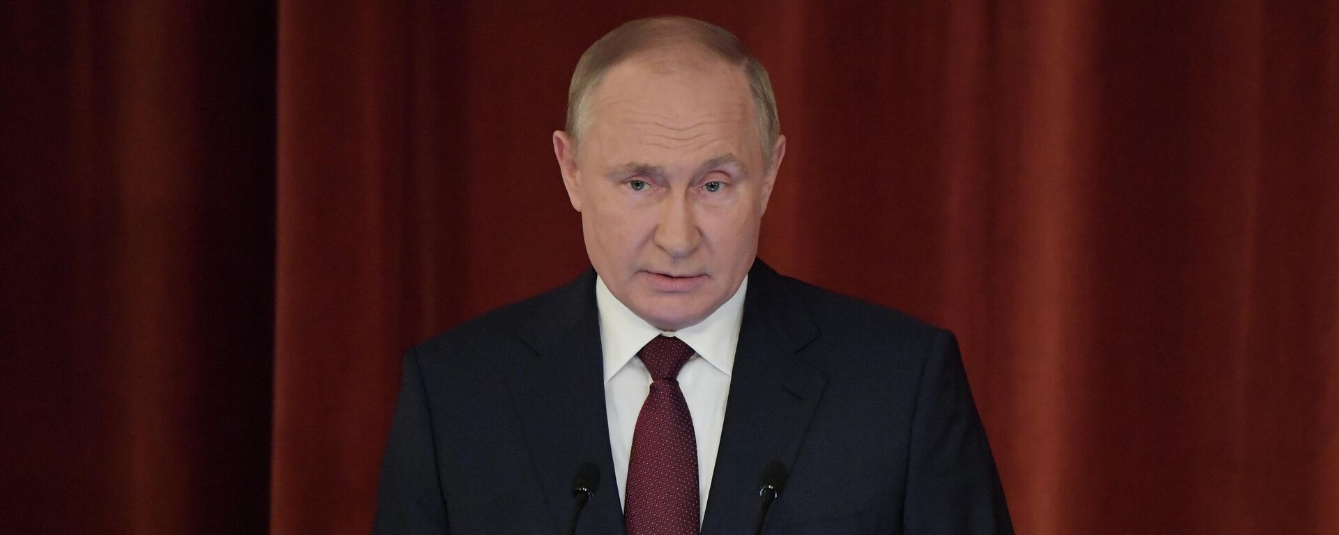 Russian President Vladimir Putin - Sputnik International, 1920, 18.11.2021
