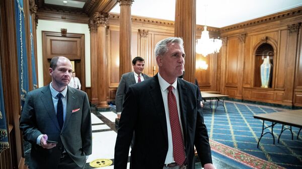 U.S. House Minority Leader Kevin McCarthy (R-CA) walks to his office following speaking for more than eight hours on the House floor at the U.S. Capitol in Washington, District of Columbia, U.S., November 19, 2021. - Sputnik International