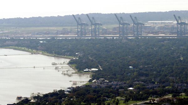 Cranes at the Port of Houston in Houston (File) - Sputnik International