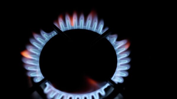 Flames come out of a domestic gas ring - Sputnik International