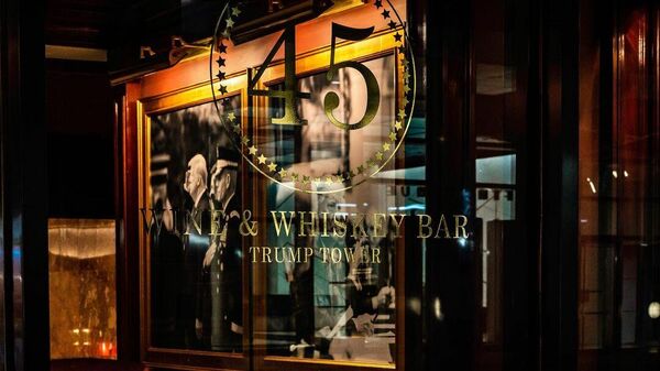 Welcome to 45 Wine & Whiskey—an exclusive bar located in Trump Tower - Sputnik International