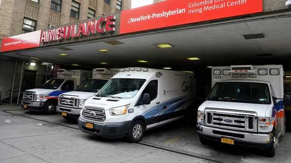 Ambulances fill the bay at New York Presbyterian Hospital, in New York, Wednesday, Nov. 17, 2021. - Sputnik International