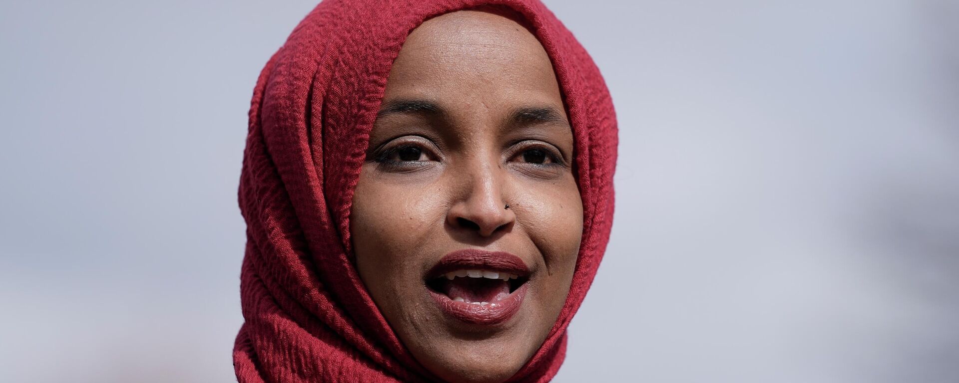 In this April 20, 2021, file photo Rep. Ilhan Omar, D-Minn., speaks in Brooklyn Center, Minn., during a news conference at the site of the fatal shooting of Daunte Wright by a police officer during a traffic stop. - Sputnik International, 1920, 07.04.2022
