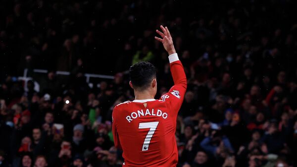 Manchester United's Cristiano Ronaldo celebrates scoring their third goal - Sputnik International