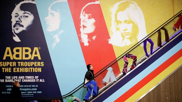 A visitor enters the ABBA: Super Troupers The Exhibition at the O2 in London, Britain - Sputnik International