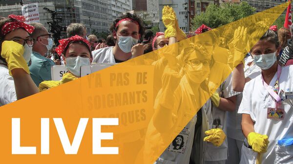 Medics Protest in Paris Amid Shortages Caused by Mandatory Vaccination - Sputnik International