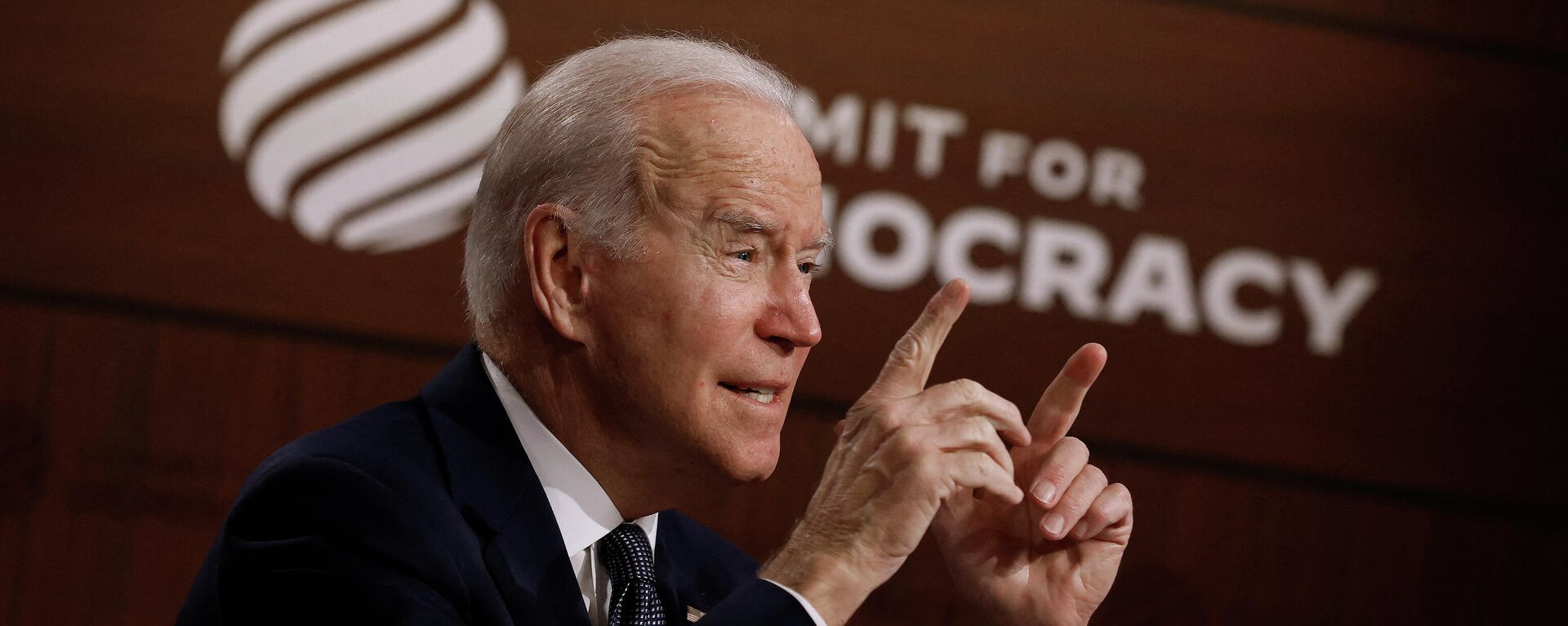 U.S. President Joe Biden delivers opening remarks for the virtual Summit for Democracy in the South Court Auditorium on December 09, 2021 in Washington, DC. - Sputnik International, 1920, 11.12.2021