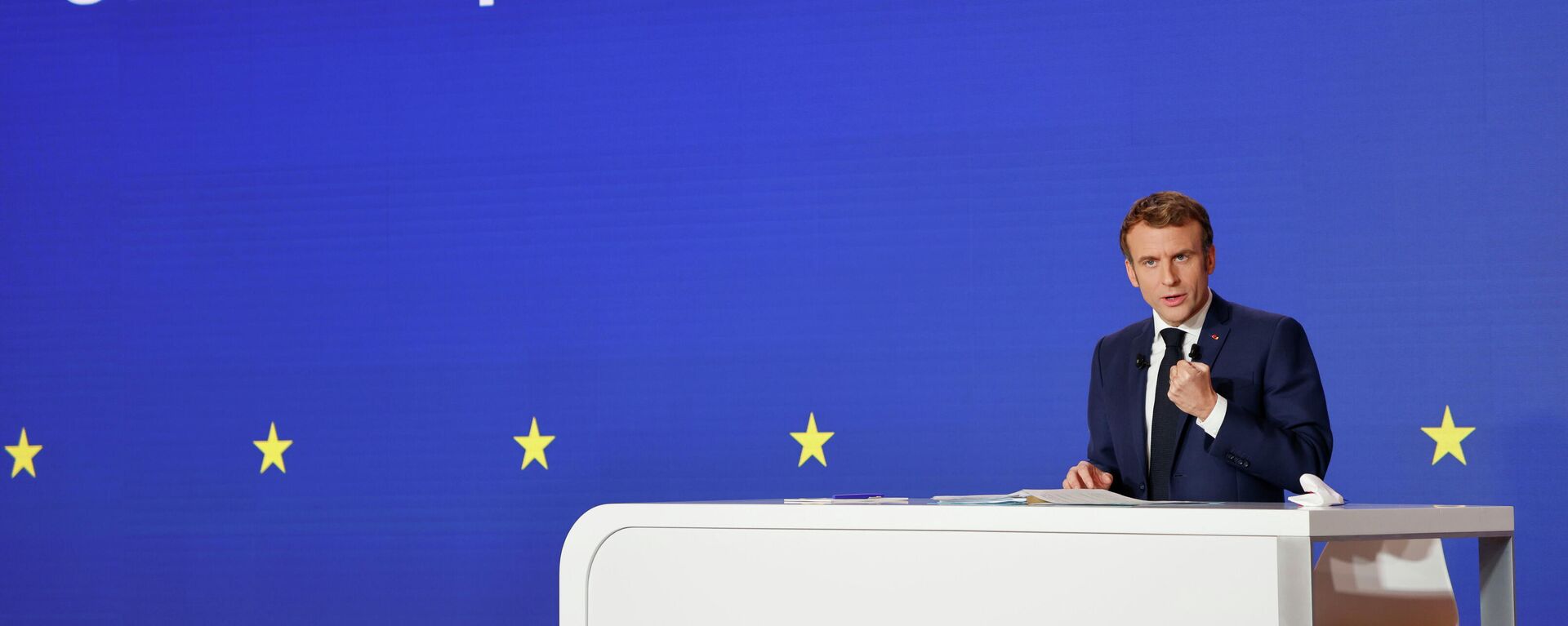 French President Emmanuel Macron delivers a speech during a press conference on France assuming EU presidency, in Paris, France, December 9, 2021.  - Sputnik International, 1920, 09.12.2021
