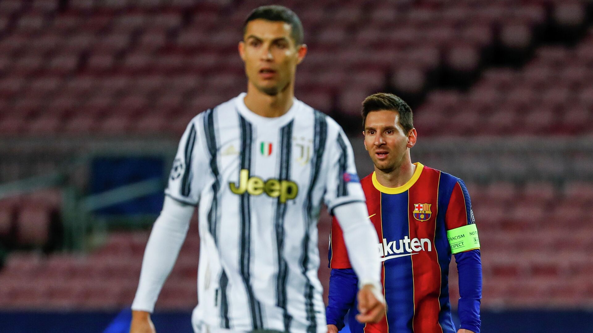 Barcelona's Lionel Messi, right, and Juventus' Cristiano Ronaldo during the Champions League group G soccer match between FC Barcelona and Juventus at the Camp Nou stadium in Barcelona, Spain, Tuesday, Dec. 8, 2020 - Sputnik International, 1920, 01.04.2023