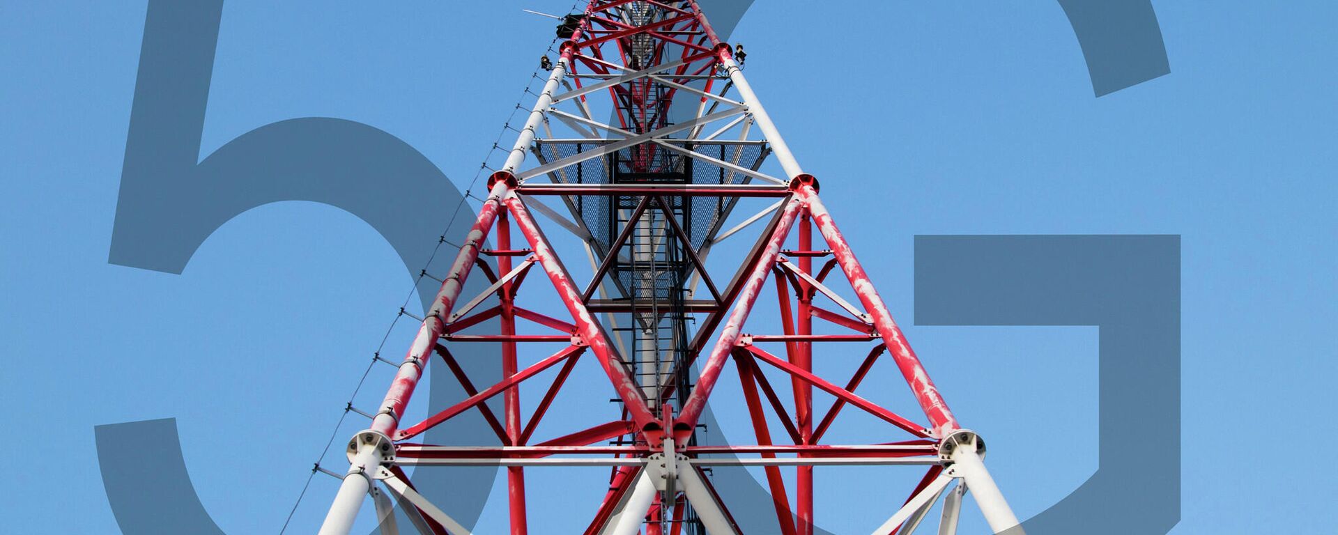 Cell tower and transparent 5G text - Sputnik International, 1920, 30.09.2022
