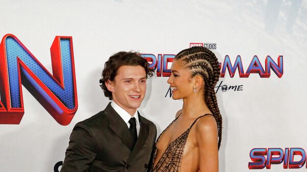  Cast members Tom Holland and Zendaya attend the premiere for the film Spider-Man: No Way Home in Los Angeles, California, December 13, 2021. - Sputnik International