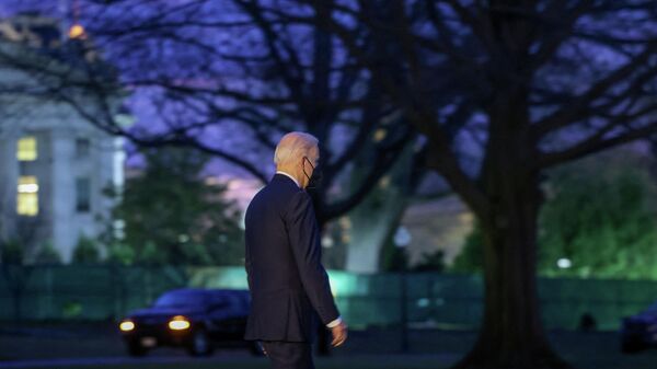 U.S. President Joe Biden departs the White House for South Carolina, in Washington, U.S. December 17, 2021.  - Sputnik International