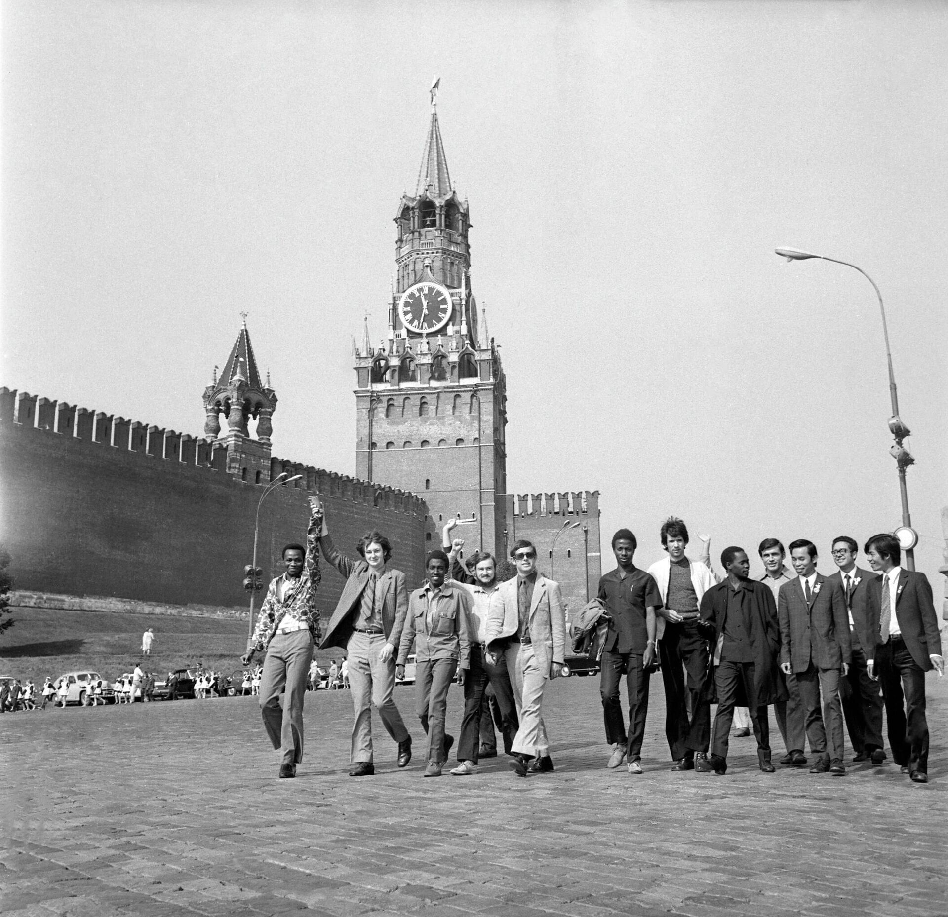 Students of the 5th International Summer School on Red Square  23.08.1971 - Sputnik International, 1920, 22.12.2021