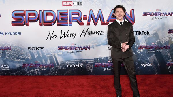 Tom Holland arrives at the premiere of Spider-Man: No Way Home at the Regency Village Theater on Monday, Dec. 13, 2021, in Los Angeles. - Sputnik International