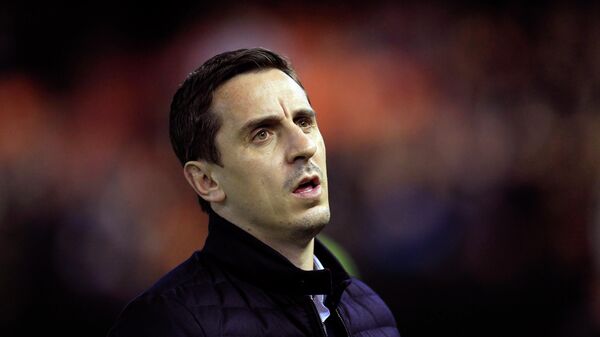 FILE - In this Sunday, Jan. 3, 2016 file photo, Valencia's head coach Gary Neville arrives for a Spanish La Liga soccer match against Real Madrid at the Mestalla stadium in Valencia, Spain. Gary Neville knew that coaching at a high level wasn’t going to be easy - Sputnik International