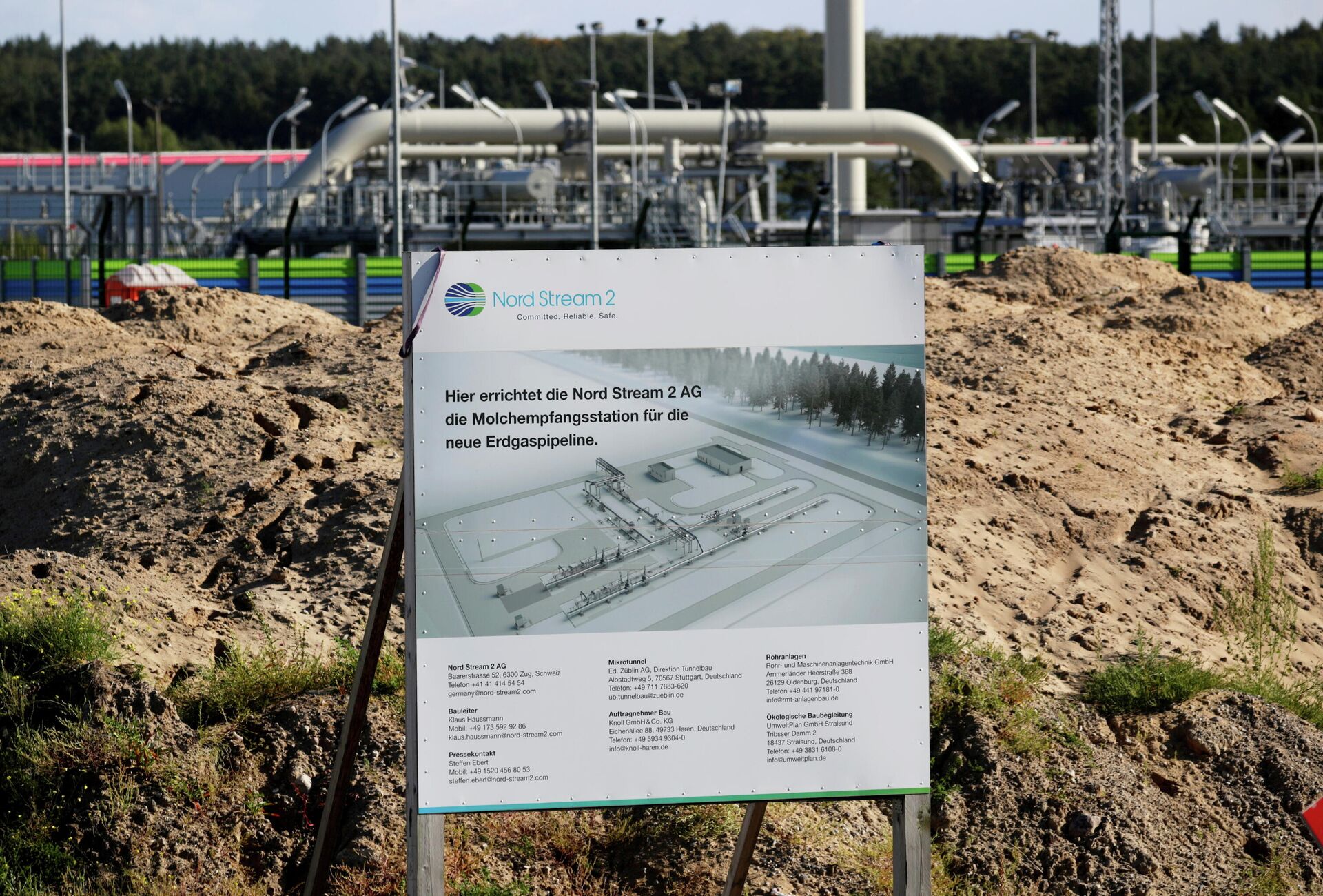 The landfall facility of the Baltic Sea pipeline Nord Stream 2 is pictured in Lubmin, Germany, September 10, 2020 - Sputnik International, 1920, 06.01.2022