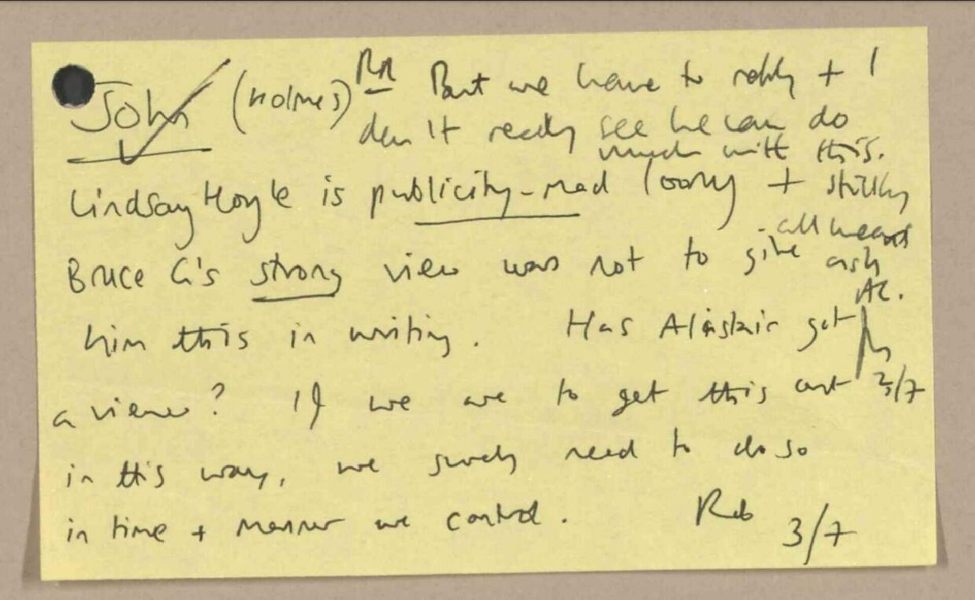 A handwritten yellow Post-it note about Lindsay Hoyle - Sputnik International, 1920, 30.12.2021