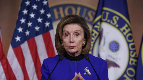 House Speaker Nancy Pelosi (D-CA) holds her weekly news conference in the U.S. Capitol in Washington, U.S., December 2, 2021. REUTERS/Evelyn Hockstein - Sputnik International