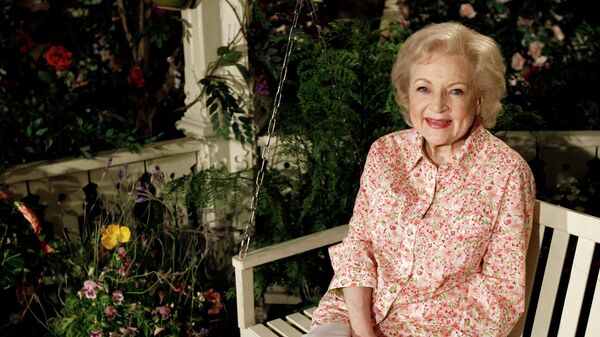 FILE - Actress Betty White poses for a portrait in Los Angeles on June 9, 2010. White will turn 99 on Sunday, Jan. 17. - Sputnik International