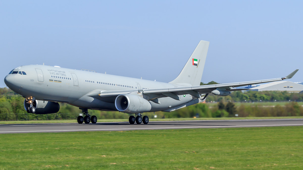 United Arab Emirates Airbus A330 MRTT taking off at Manchester Airport - Sputnik International