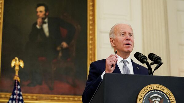 U.S. President Joe Biden delivers remarks on the December 2021 jobs report during a speech in the State Dining Room at the White House in Washington, U.S., January 7, 2022.  - Sputnik International