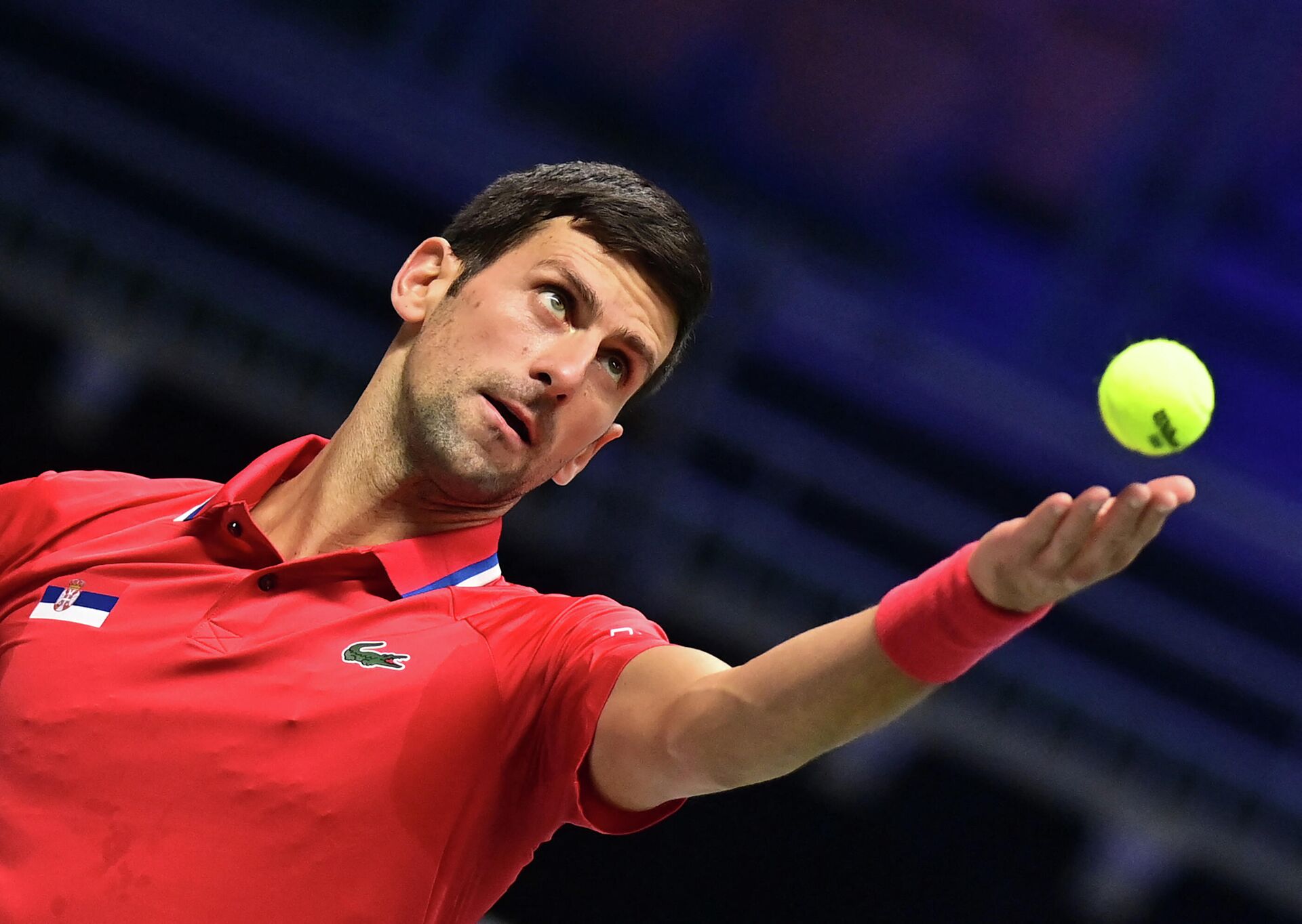 Serbia's Novak Djokovic serves the ball to Germany's Jan-Lennard Struff (not pictured) during the men's singles group stage match between Serbia and Germany of the Davis Cup tennis tournament in Innsbruck, Austria, on November 27, 2021 - Sputnik International, 1920, 13.01.2022