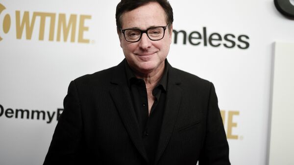 FILE - Bob Saget attends the Shameless FYC event at Linwood Dunn Theater on Wednesday, March 6, 2019, in Los Angeles. Saget, a comedian and actor known for his role as a widower raising a trio of daughters in the sitcom “Full House,” has died, according to authorities in Florida, Sunday, Jan. 9, 2022. He was 65.  - Sputnik International