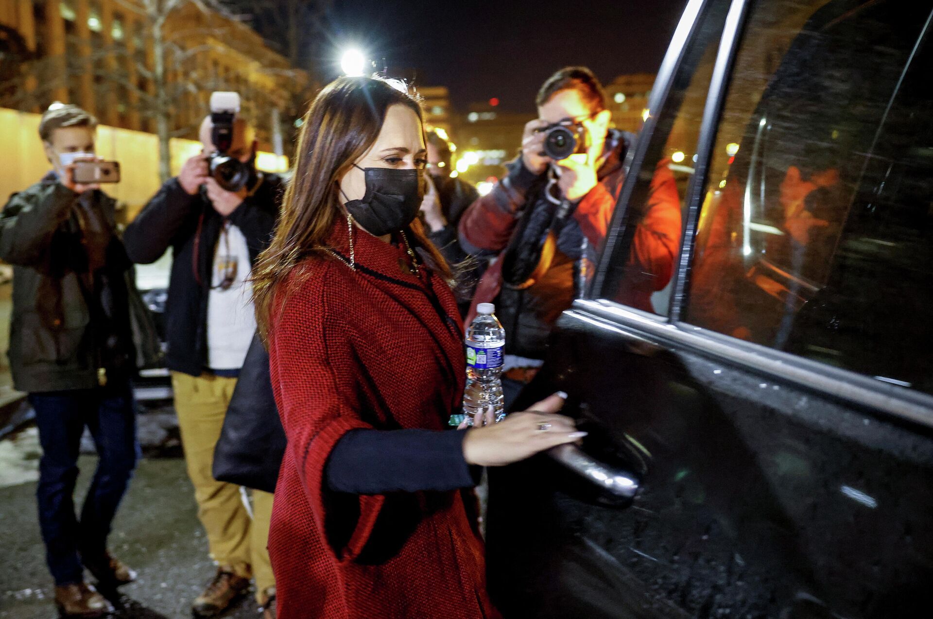 Stephanie Grisham, former White House Press Secretary under former President Donald Trump, leaves the O'Neill House office building following a meeting with the Select Committee to Investigate the January 6th attack on the U.S. Capitol on the eve of the first anniversary of the January 6, 2021 attack in Washington, U.S., January 5, 2022. - Sputnik International, 1920, 20.01.2022