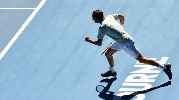 Daniil Medvedev Secures Straight Sets Win in Australian Open  - Sputnik International