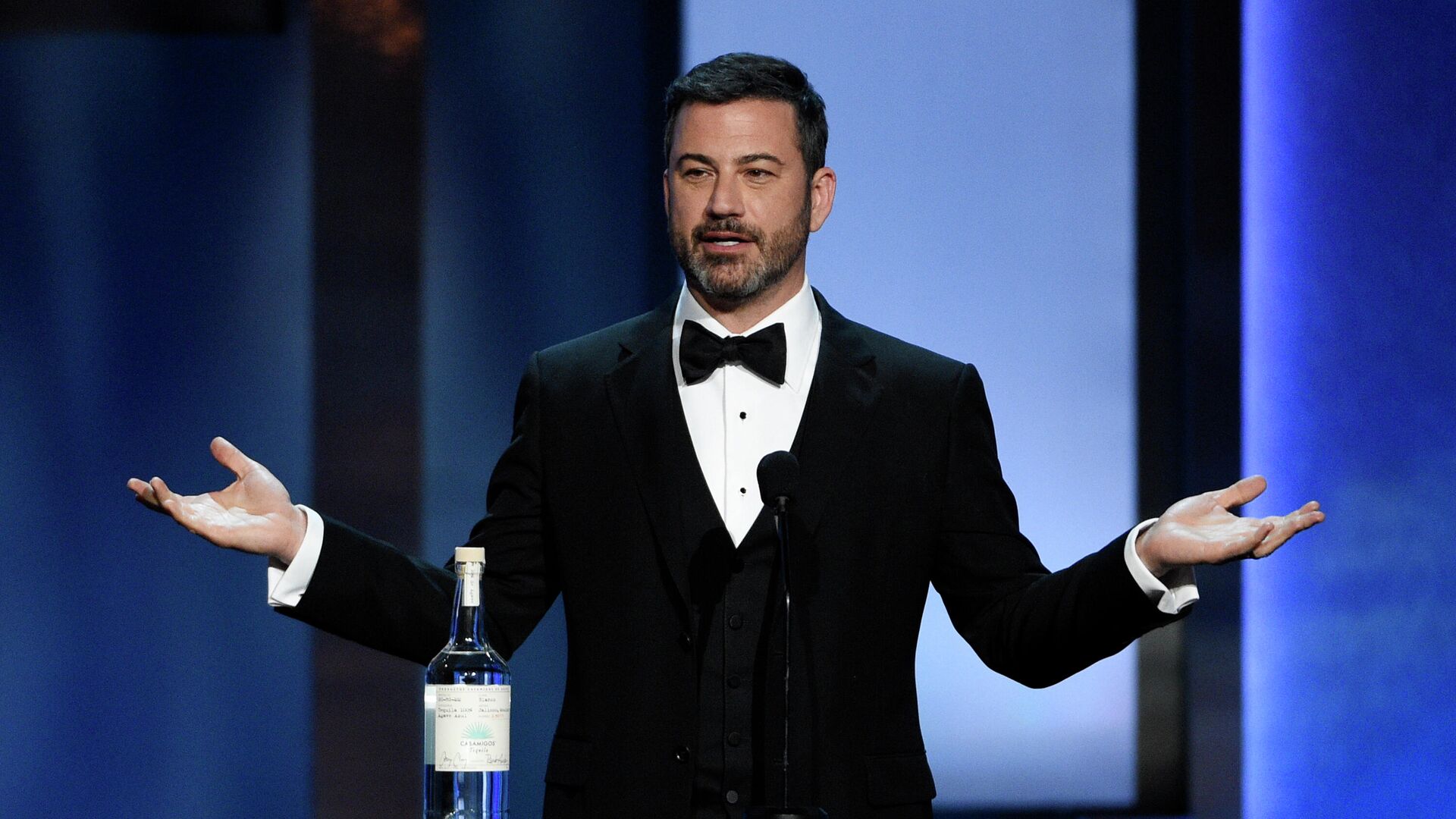 Comedian Jimmy Kimmel addresses the audience during the 46th AFI Life Achievement Award gala ceremony honoring actor/director George Clooney at the Dolby Theatre, Thursday, June 7, 2018, in Los Angeles - Sputnik International, 1920, 29.01.2022