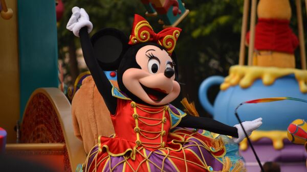 Minnie Mouse in 3PM Parade, Hong Kong Disneyland - Sputnik International