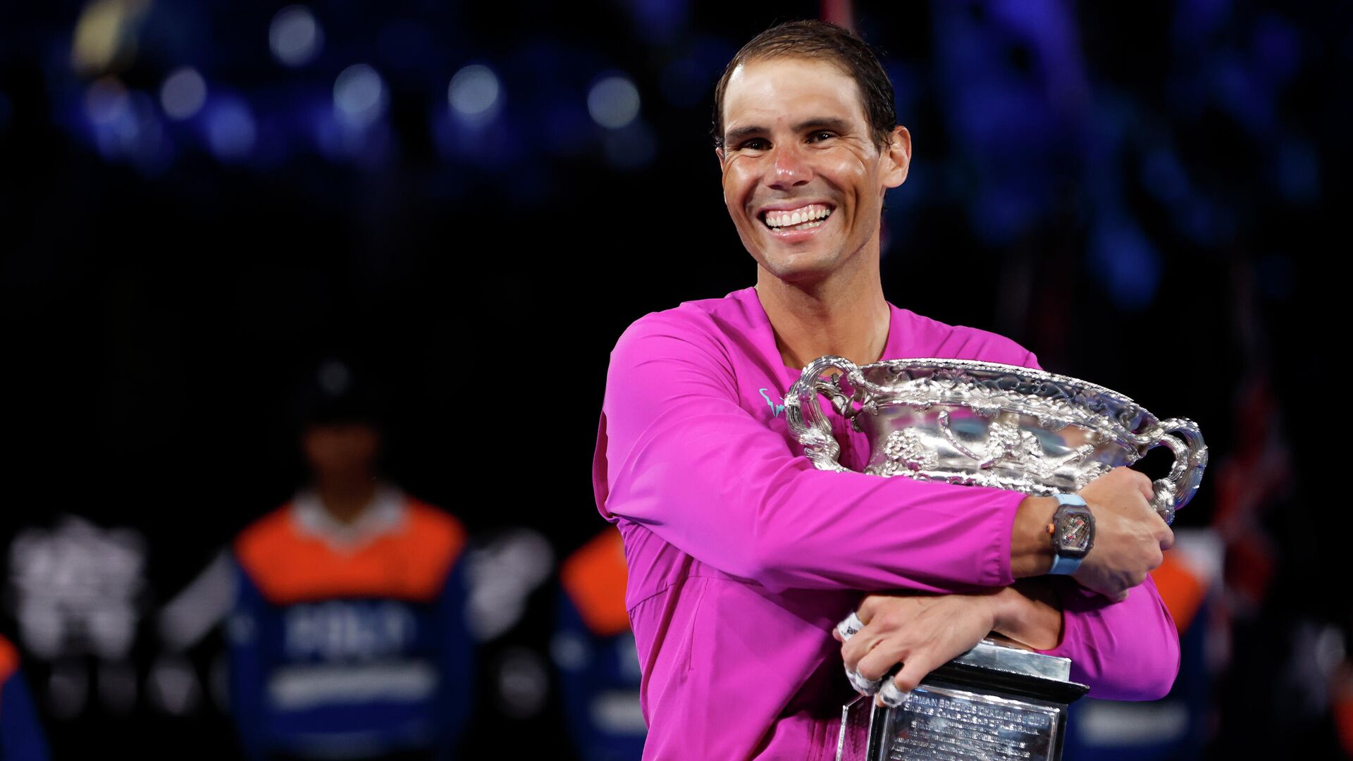 Rafael Nadal of Spain embraces the Norman Brookes Challenge Cup after defeating Daniil Medvedev of Russia in the men's singles final at the Australian Open tennis championships in Melbourne, Australia, early Monday, Jan. 31, 2022. - Sputnik International, 1920, 31.01.2022