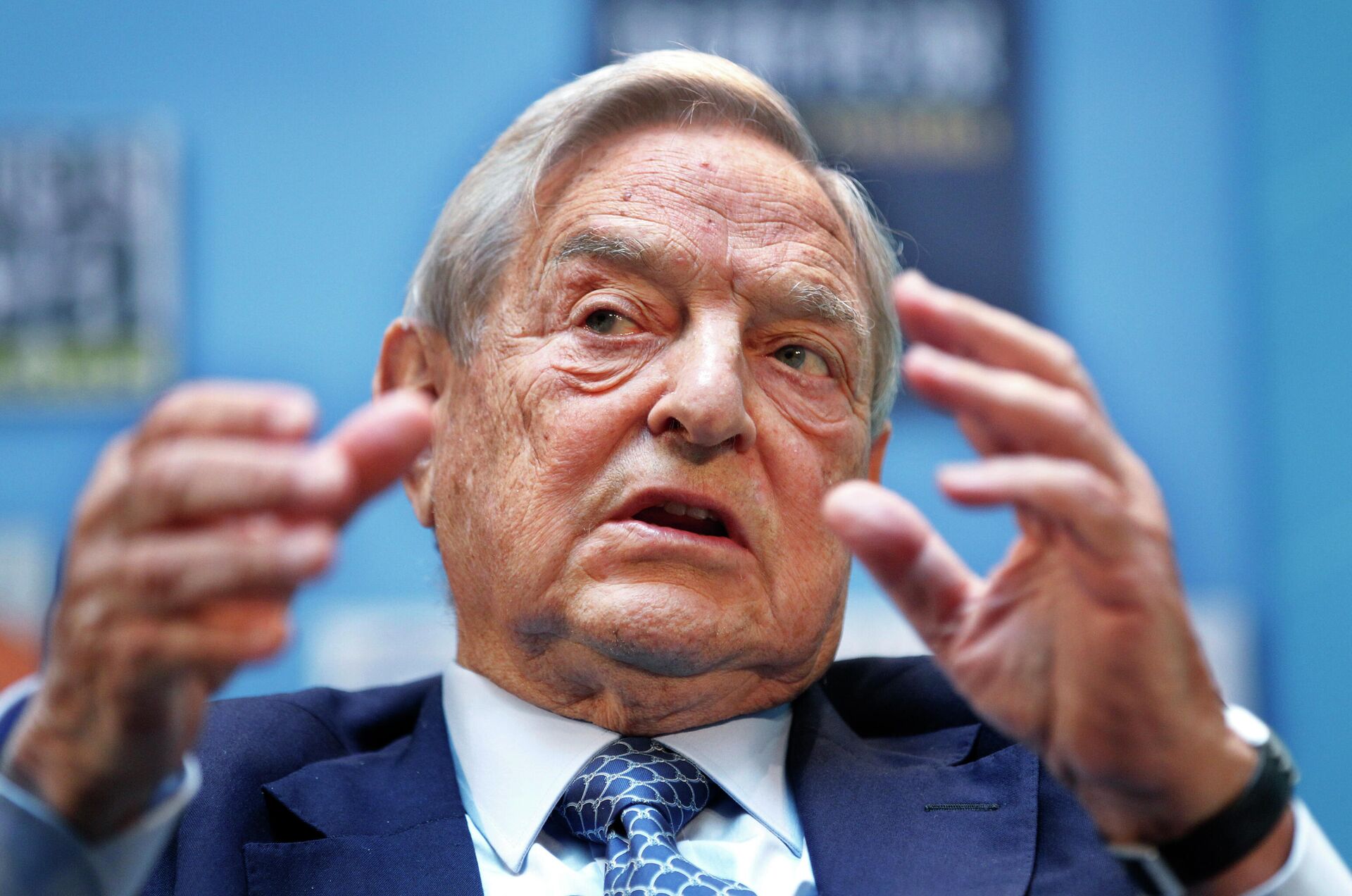 FILE - In this Sept. 24, 2011, file photo, George Soros speaks during a forum at the IMF/World Bank annual meetings in Washington. The AP reported on May 26, 2017 - Sputnik International, 1920, 28.05.2022