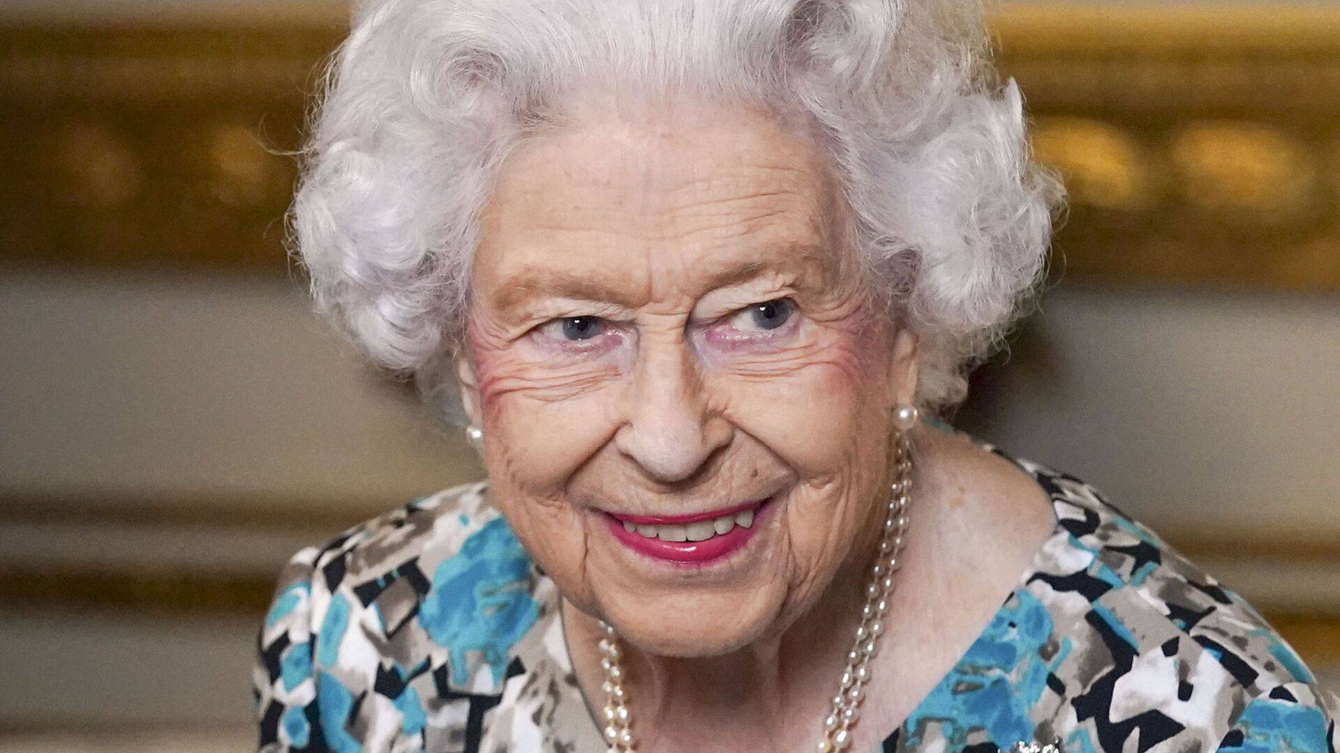 Королева Великобритании Елизавета II в Букингемском дворце в Лондоне, 2021 год - Sputnik International, 1920, 01.03.2022