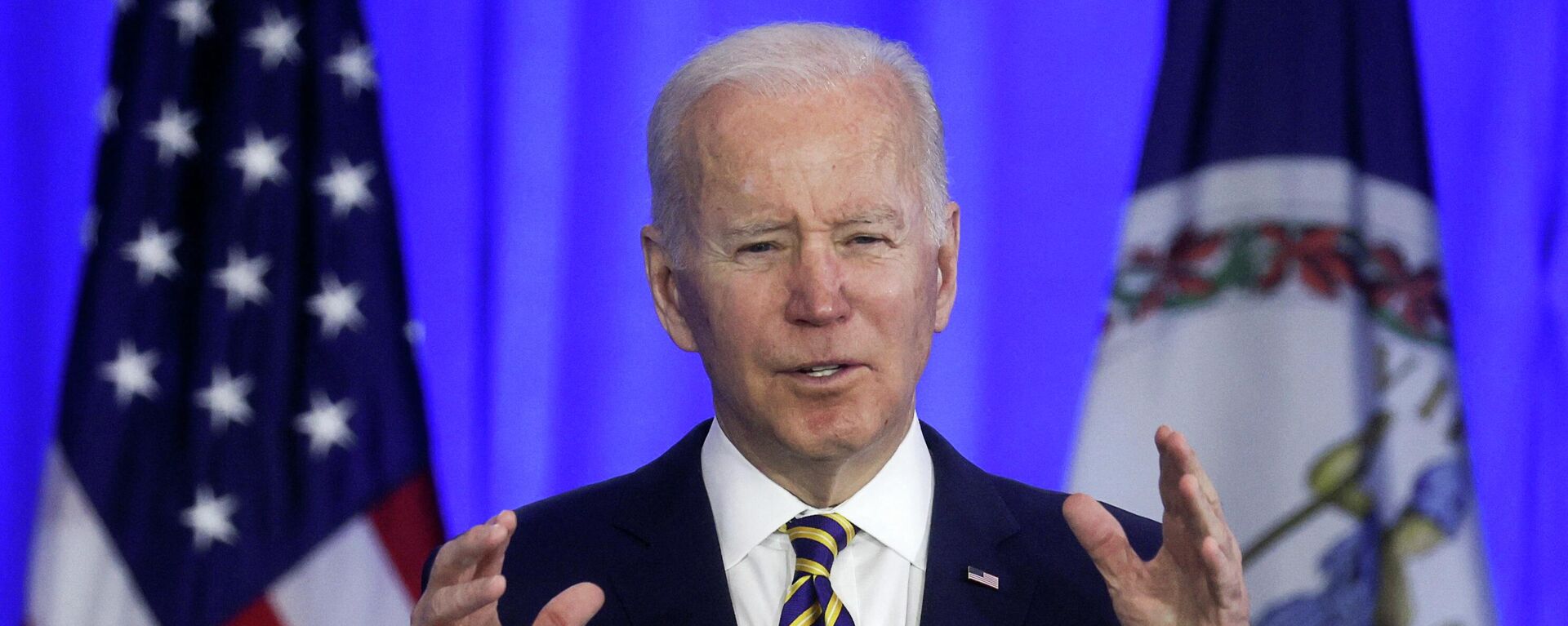 U.S. President Joe Biden delivers remarks on Biden administration efforts to lower health care costs during a visit to Germanna Community College in Culpepper, Virginia, U.S., February 10, 2022. - Sputnik International, 1920, 11.02.2022