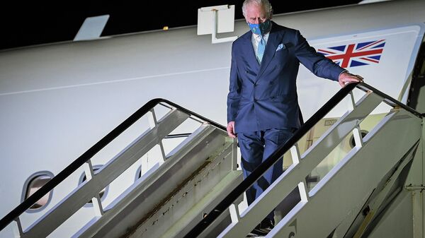 Prince Charles, Prince of Wales arrives at Bridgetown Airport on November 28, 2021 in Bridgetown, Barbados - Sputnik International