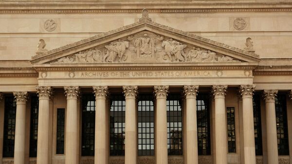 The National Archives building is seen in Washington on March 4, 2012. - Sputnik International