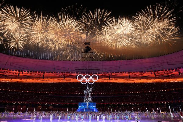 Fireworks explode during the closing ceremony of the 2022 Winter Olympics, Sunday, Feb. 20, 2022, in Beijing.  - Sputnik International