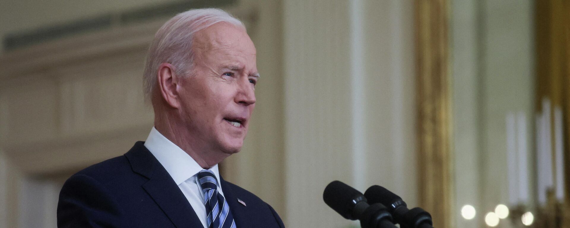 U.S. President Joe Biden delivers remarks on Russia's attack on Ukraine, in the East Room of the White House in Washington, U.S., February 24, 2022. - Sputnik International, 1920, 24.02.2022